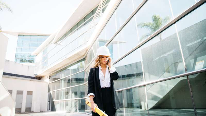 Safer Alternatives to Glass on Construction Sites