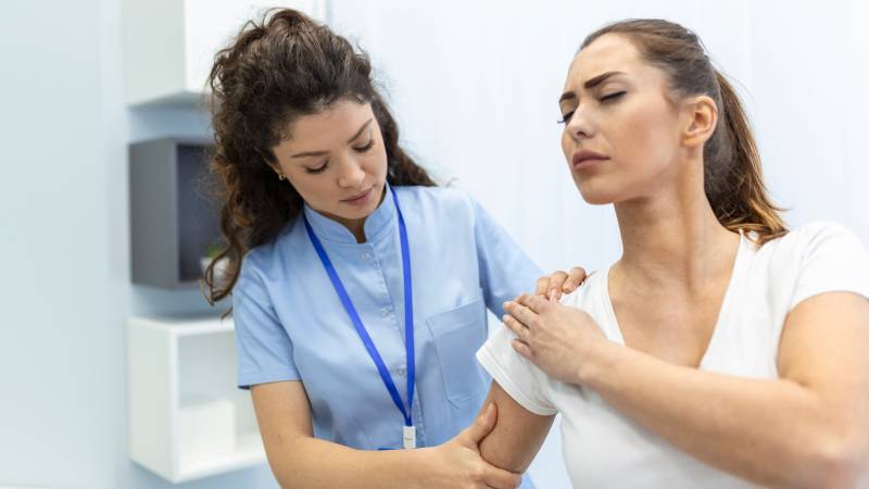 Signs a Tendon Injury Needs Orthopedic Treatment in Colorado